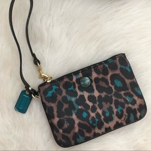 Coach Bags - NWOT Leopard Coach Wristlet Coach Bags - NWOT Leopard Coach Wristlet